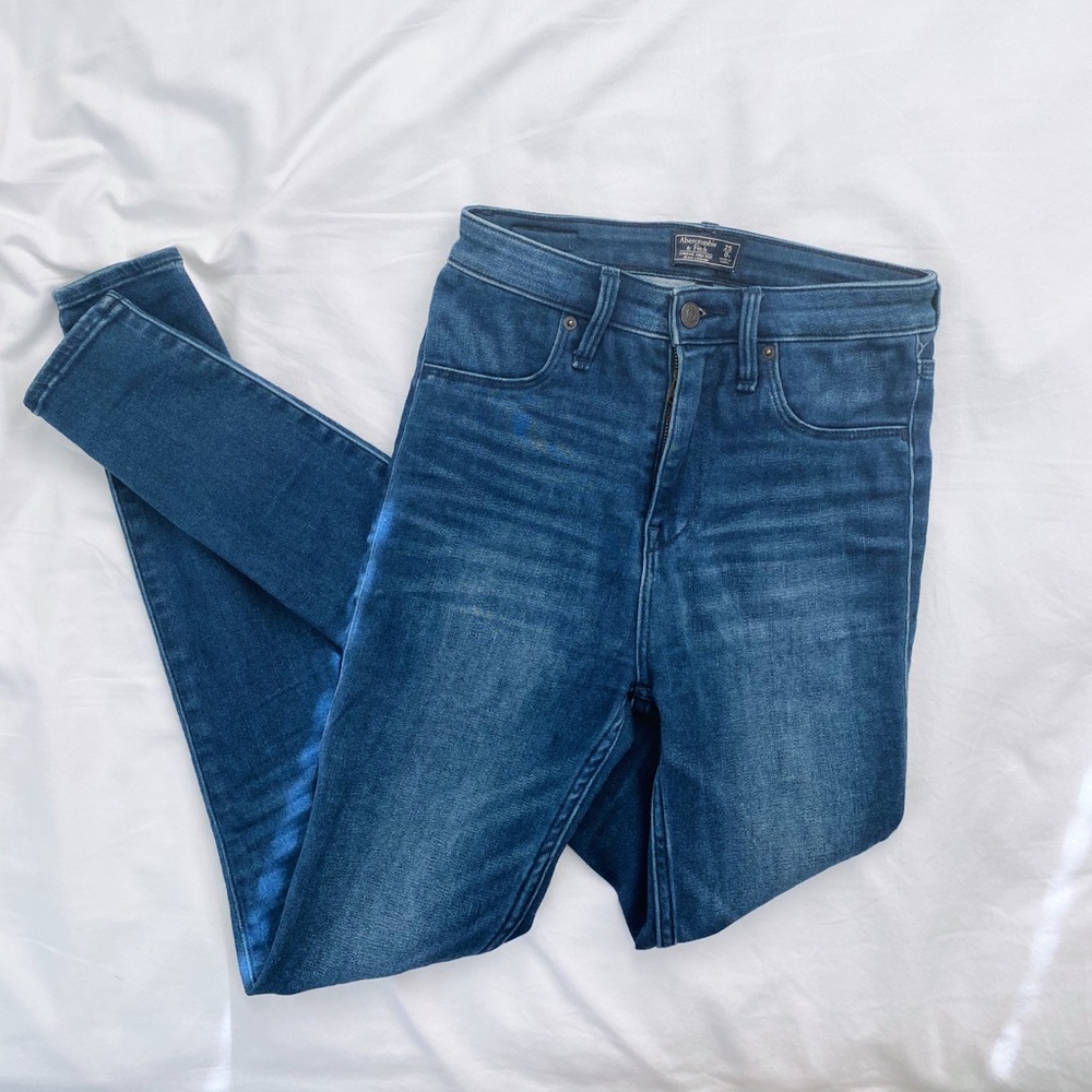 Abercrombie & Fitch High Waisted Blue Jeans